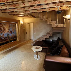  Apartment Opera Luxury